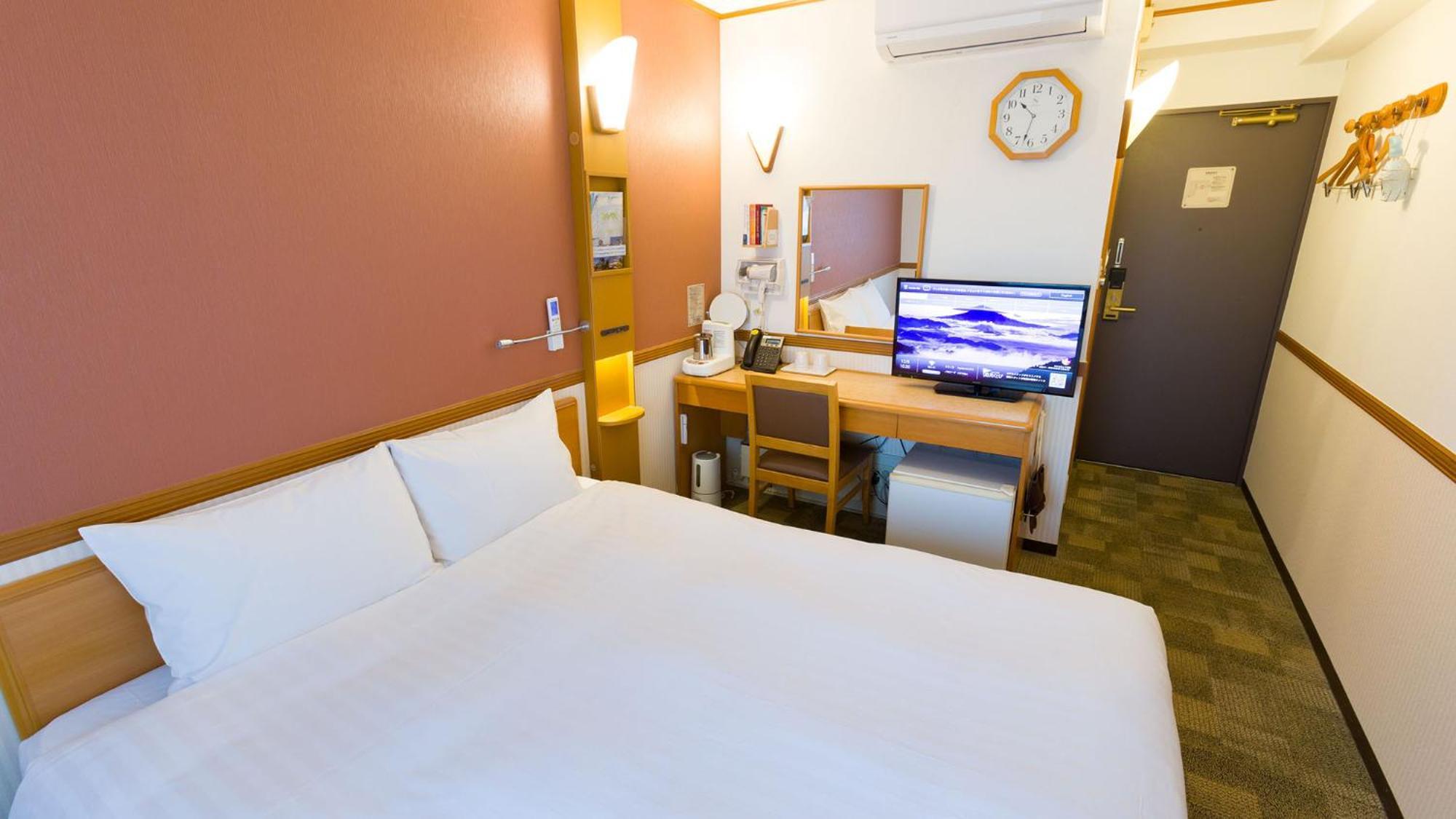 Toyoko Inn Takamatsu Hyogomachi Habitación foto